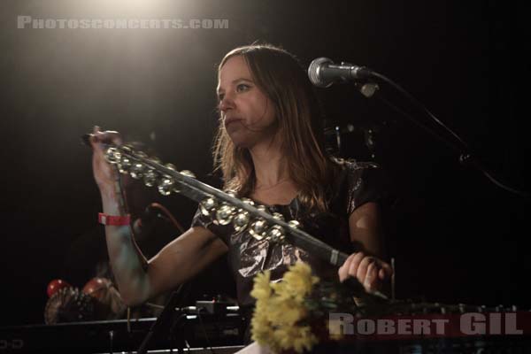 TUNNG - 2013-10-07 - PARIS - La Maroquinerie - 